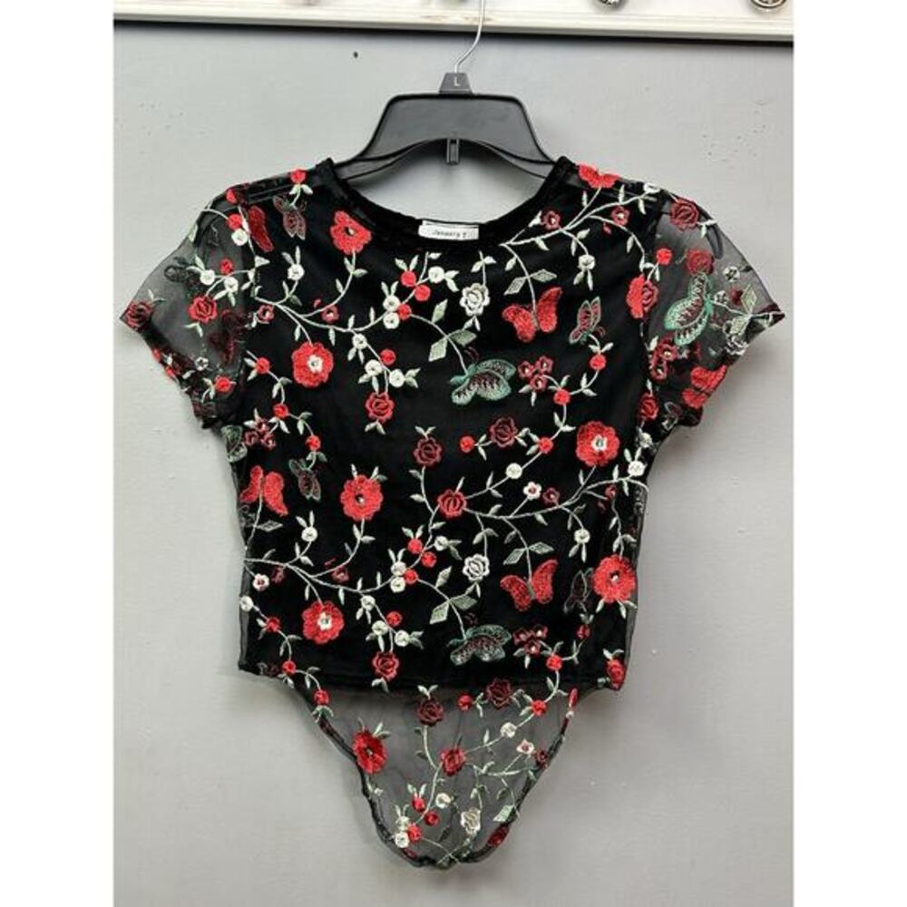 January 7 Shirt Womens Small Black Floral Lace Velvet Pullover Top‎ DarkFloral